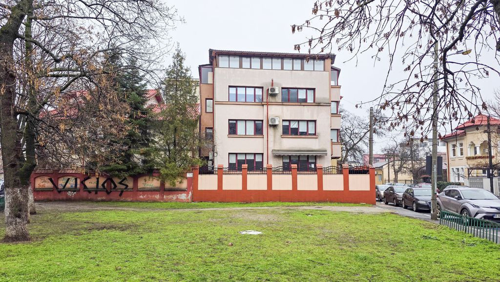 Spațiu Birouri PREMIUM pe Sabinelor 104A - Zona 13 Septe...