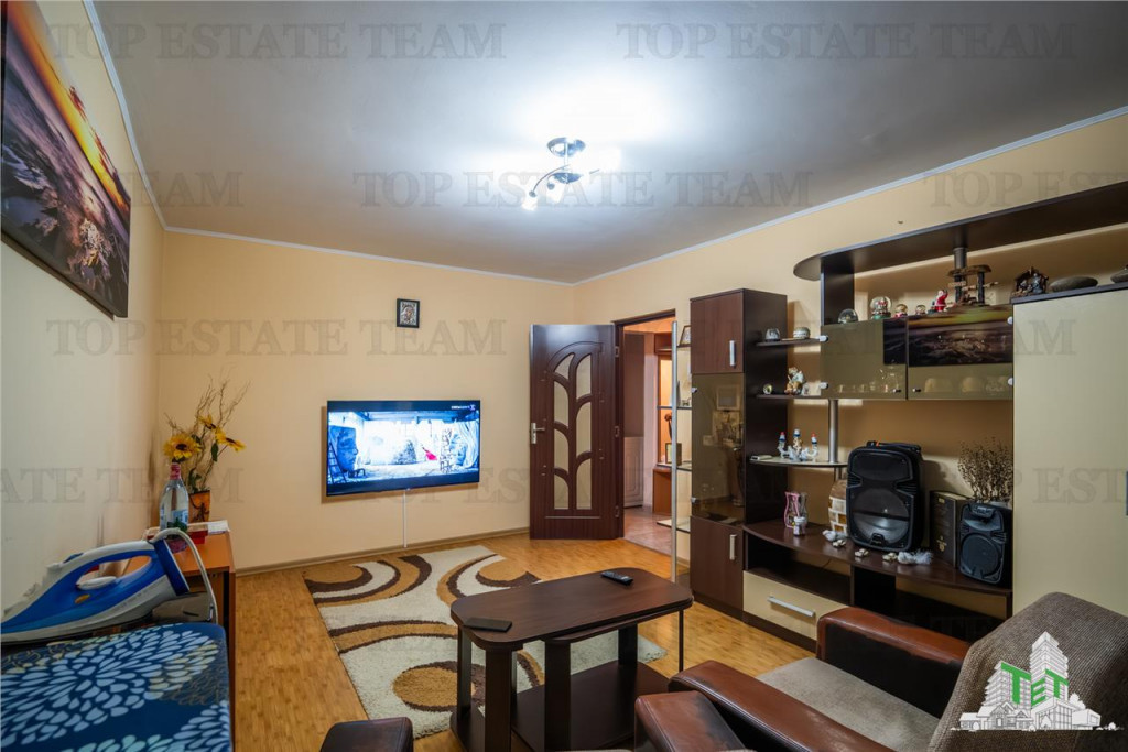 Apartament 3 camere, Titan, Ozana