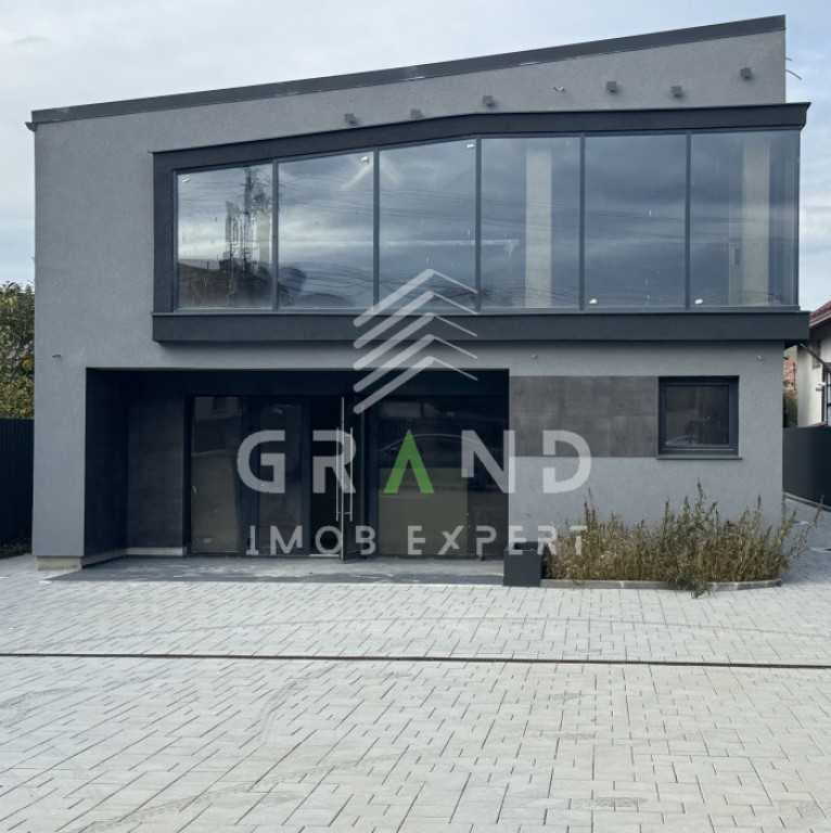 DE ÎNCHIRIAT–Spațiu comercial/birouri/clinică–OPEN SP