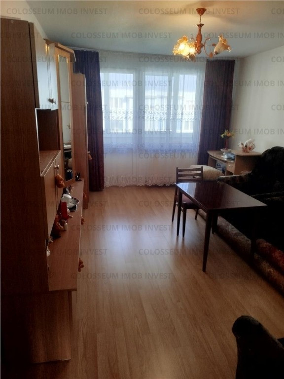 COLOSSEUM: Apartament 2 Camere decomandat renovat mobila Astra Orizont