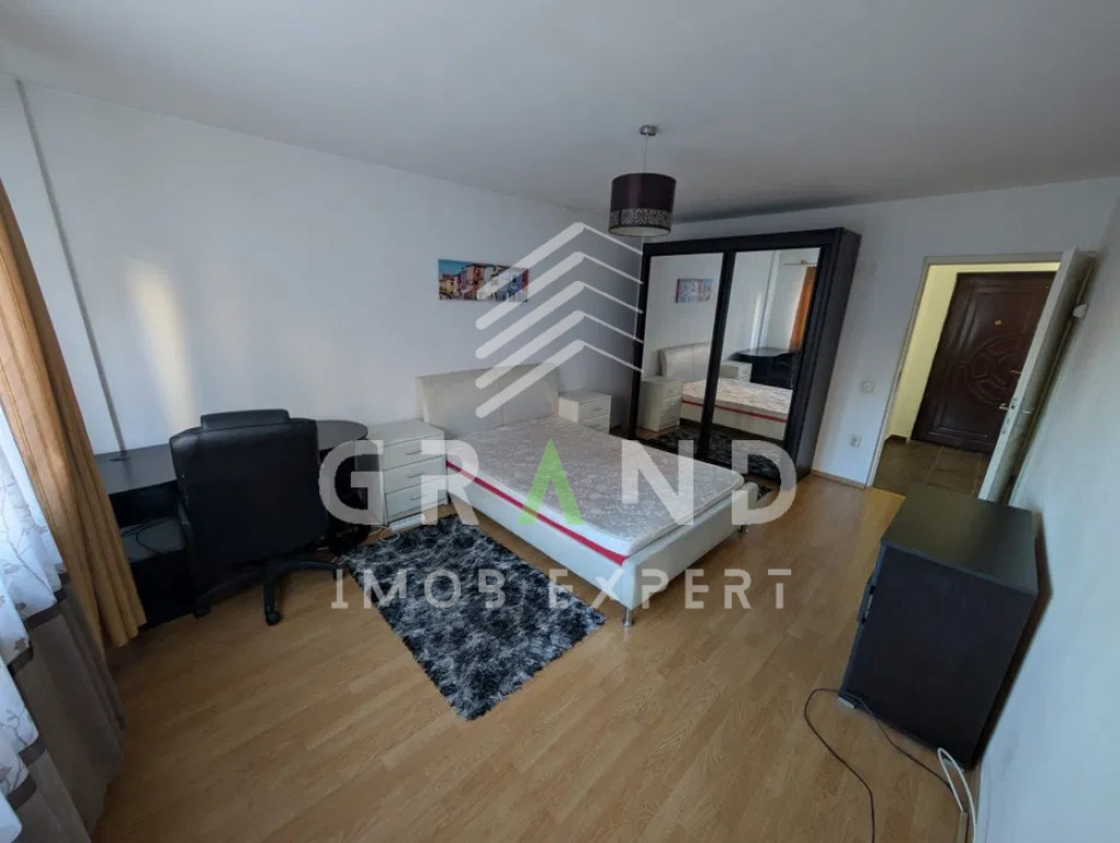 1 cameră | 42mp | Balcon | Parcare Subterană | Zorilor/Cal