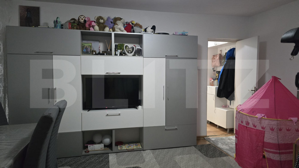 Apartament de vanzare , 41 mp , Zona Micro 15