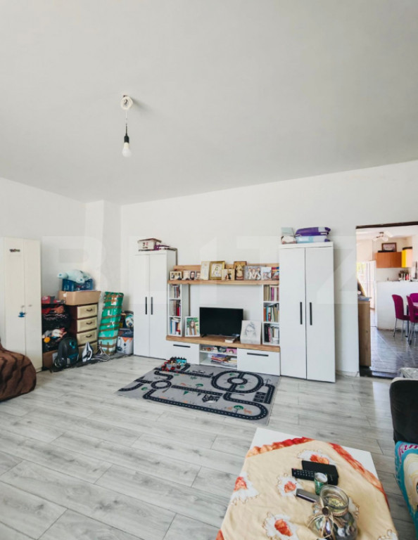 Casa cu 3 camere, 112 mp, 720 teren, zona Micro I
