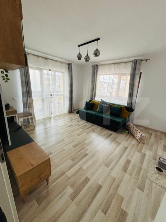 Apartament 3 camere decomandat, parcare inclusă - Sânpetru