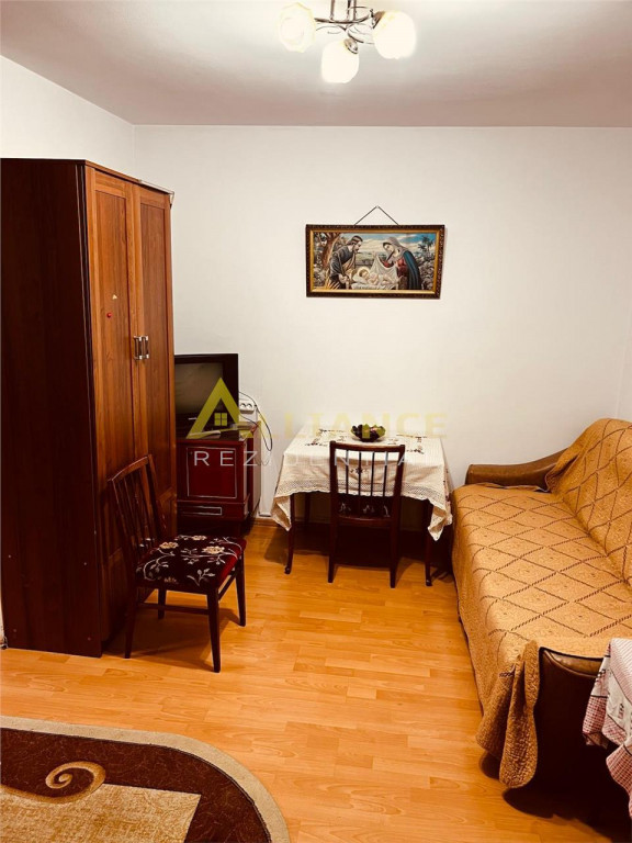 Apartament 2 camere - Sector 4 - 700m Metrou Ap. Patriei