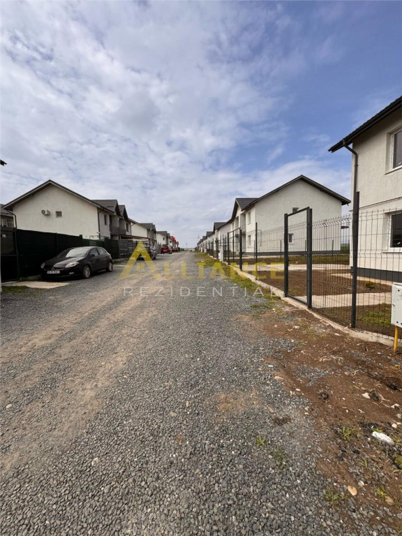 Vila P 1 pod ~ 135mp ~ { Acces rapid A0 , Sos. Oltenitei }