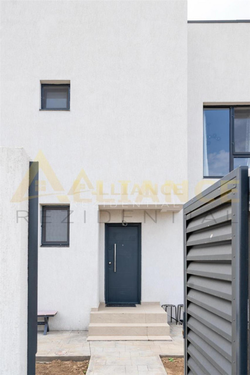 Vila individuala 5 camere ~ 3 bai ~ Teren 300 mp