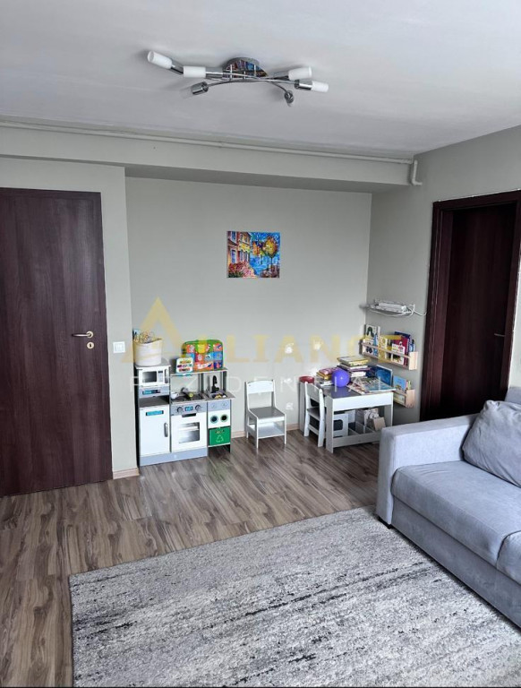 {Metrou Dimitrie Leonida } Apartament de 2 camere mobilat