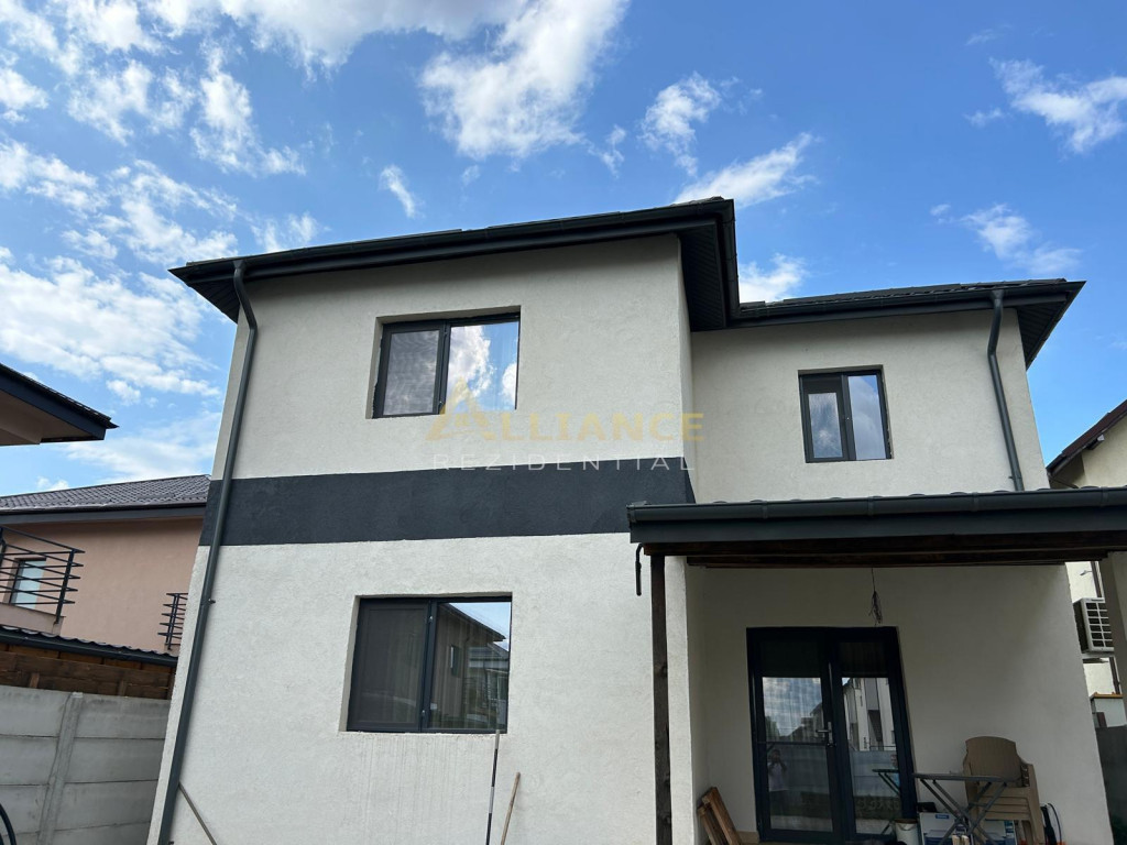 Vila individuala 4 Camere 3 Bai - Penny - Popesti Leordeni