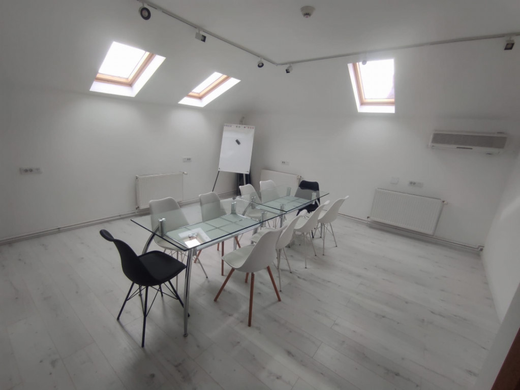 Spatiu de birouri, 200mp 1 Mai