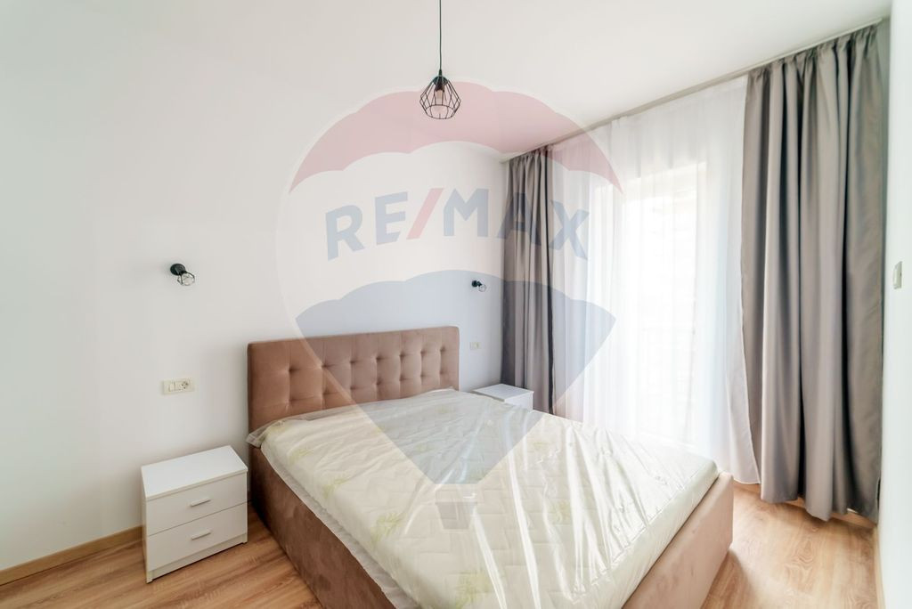Apartament cu 2 camere de închiriat, Adora Park.