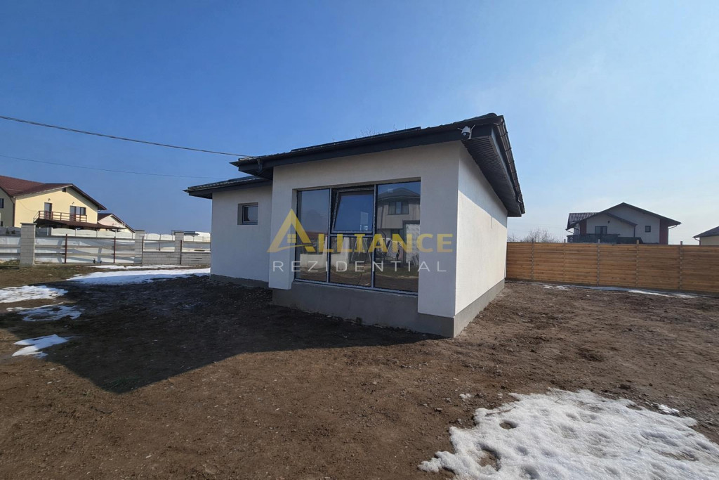 Casa individuala- 3 camere- 800m de STV-incalzire pardoseala