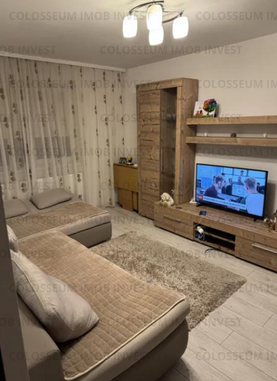 Apartament 2 camere, decomandat - zona Astra