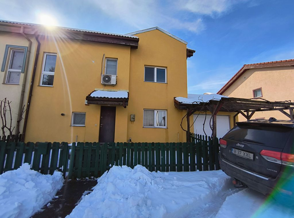 Vila de inchiriat in zona Capitale, office/rezidenta