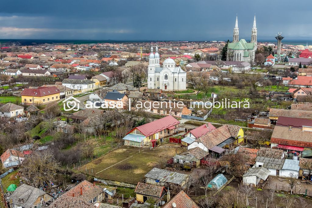 Casă în Vinga – restaurată Integral 2025 | 3 camere ...