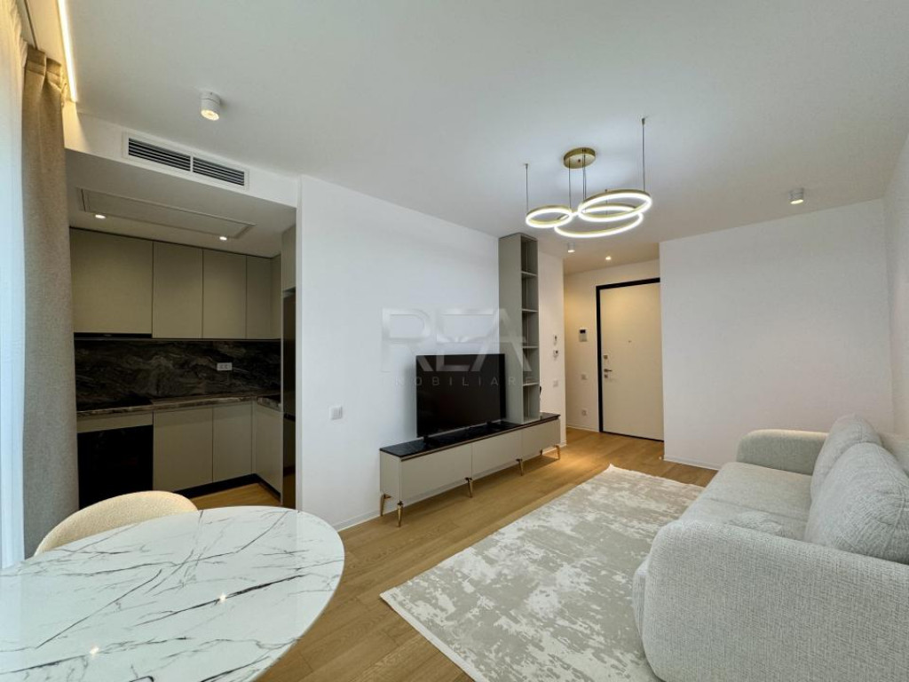 Studio Dublu in One Lake Club la 12 min Metrou Pipera