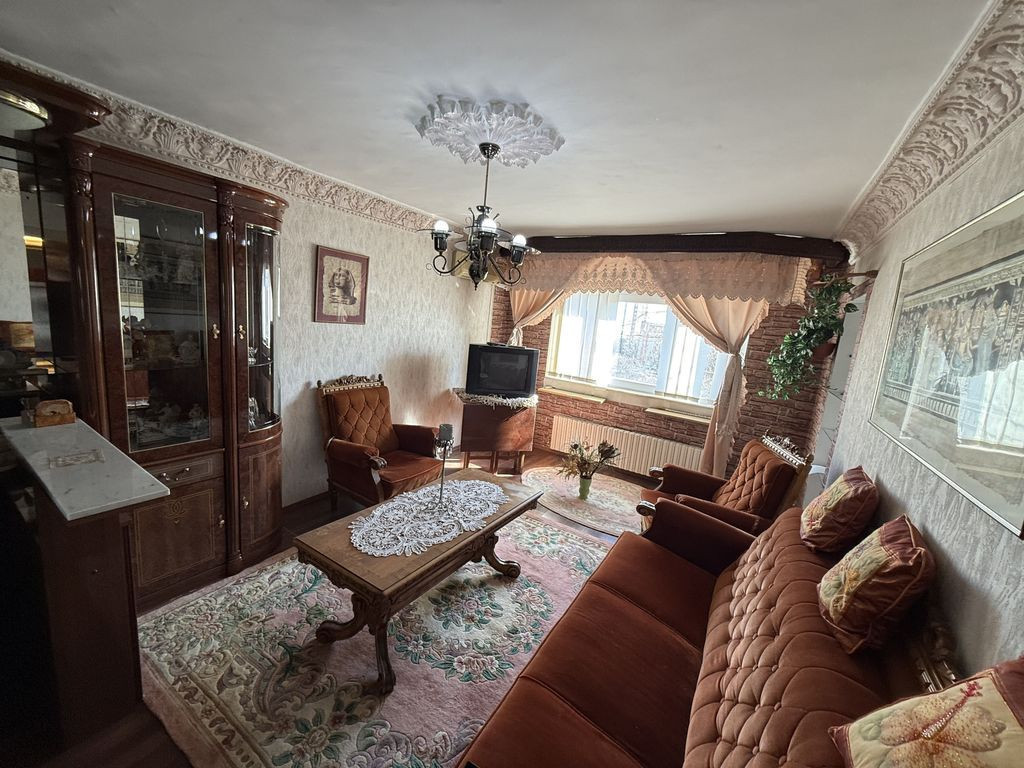 Apartament 3 camere zona Gara