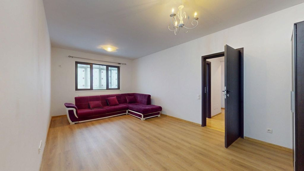 Apartament 4 camere – Strada Novaci Bloc 1989 Zona exce...