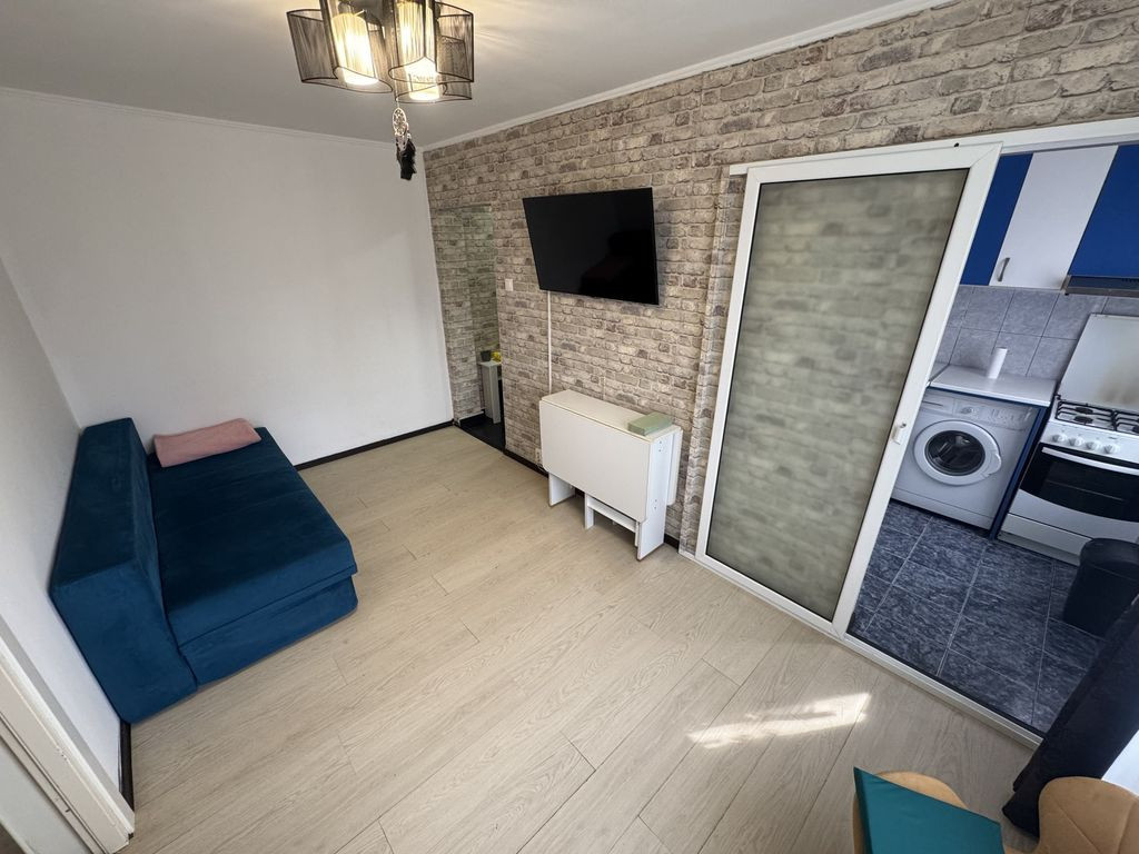 Apartament 2 camere zona Inel 2 - Scoala 8