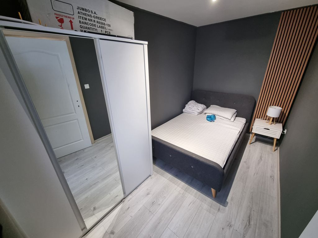 Apartament 2 camere zona Casa de Cultura