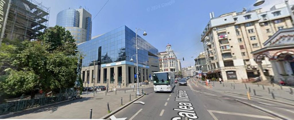 Zona Calea Victoriei 40 mp vitrina 5 m