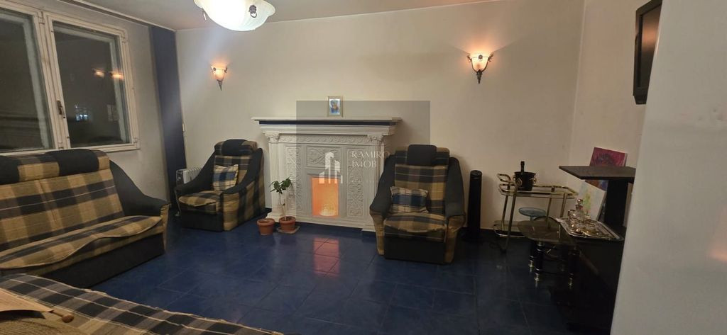 Apartament 3 camere Decomandat Brancoveanu