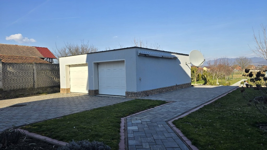 Apartament 2 camere in Deva, zona ultracentrala – Bd 1 Decembrie – Et.