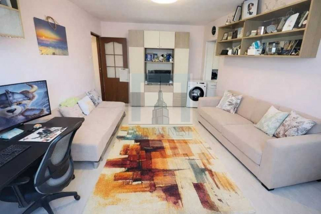 Apartament 2 camere decomandat - zona Centrul Civic