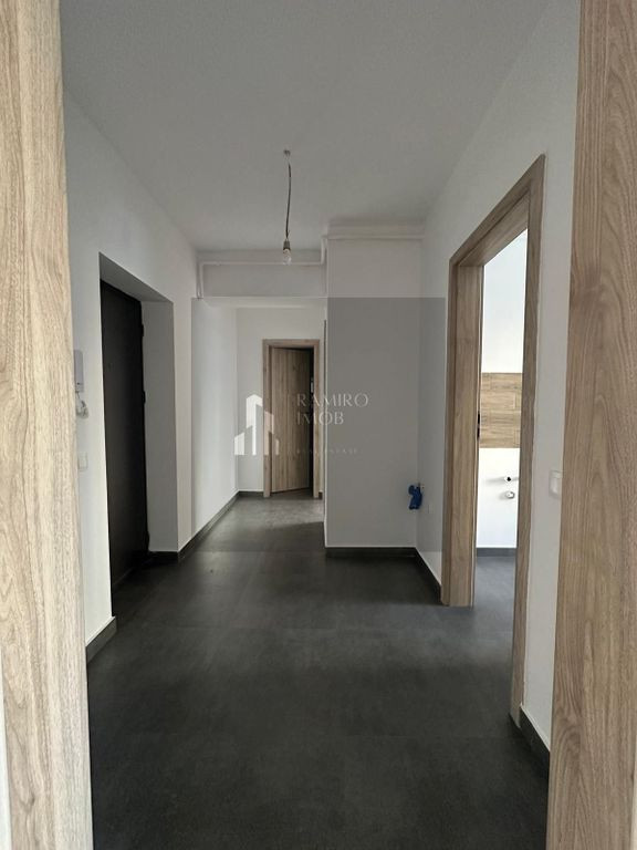 2 Camere Decomandat - Giurgiului - Bloc 2024