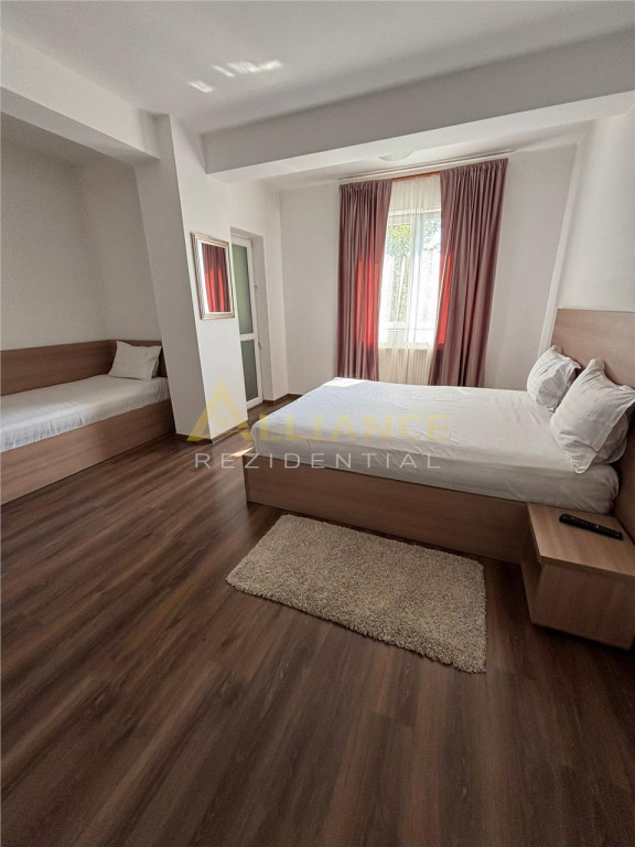 Apartament 3 camere de – 58 mp – etaj 3/3 – pret 10...