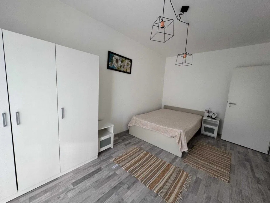 Apartament 2 camere 56 mp decomandat, 2 balcoane, situtat i