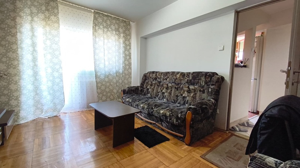 Apartament 2 camere decomandate in Deva, zona Iuliu Maniu
