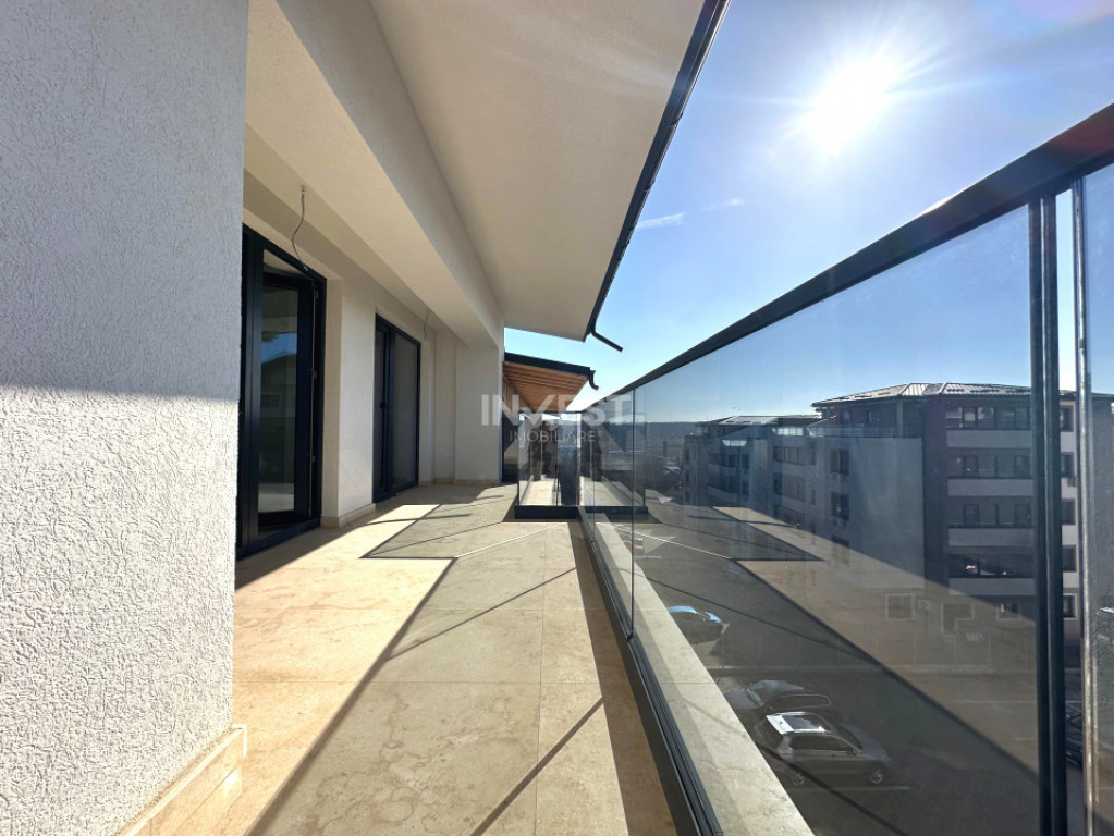 COMISION 0%! PENTHOUSE 3 CAMERE CU TERASA 19MP BLOC NOU LIFT