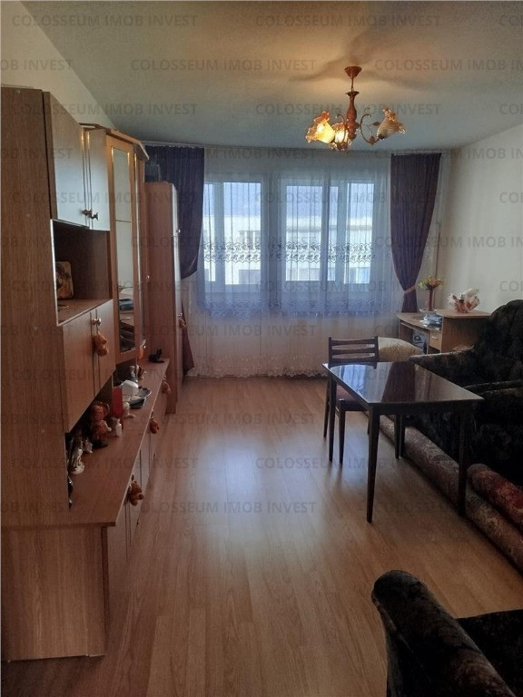 COLOSSEUM: Apartament 2 Camere Decomandat mobilat utilat Astra