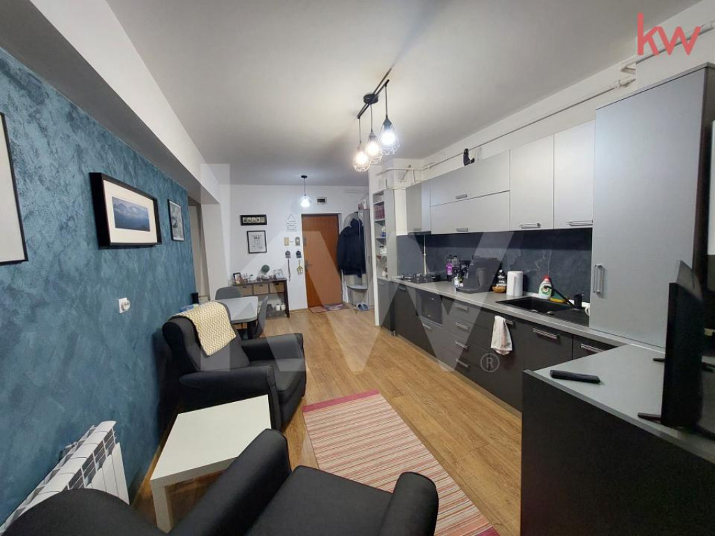 Apartament frumos, 2 camere decomandat, Promenada-Mall