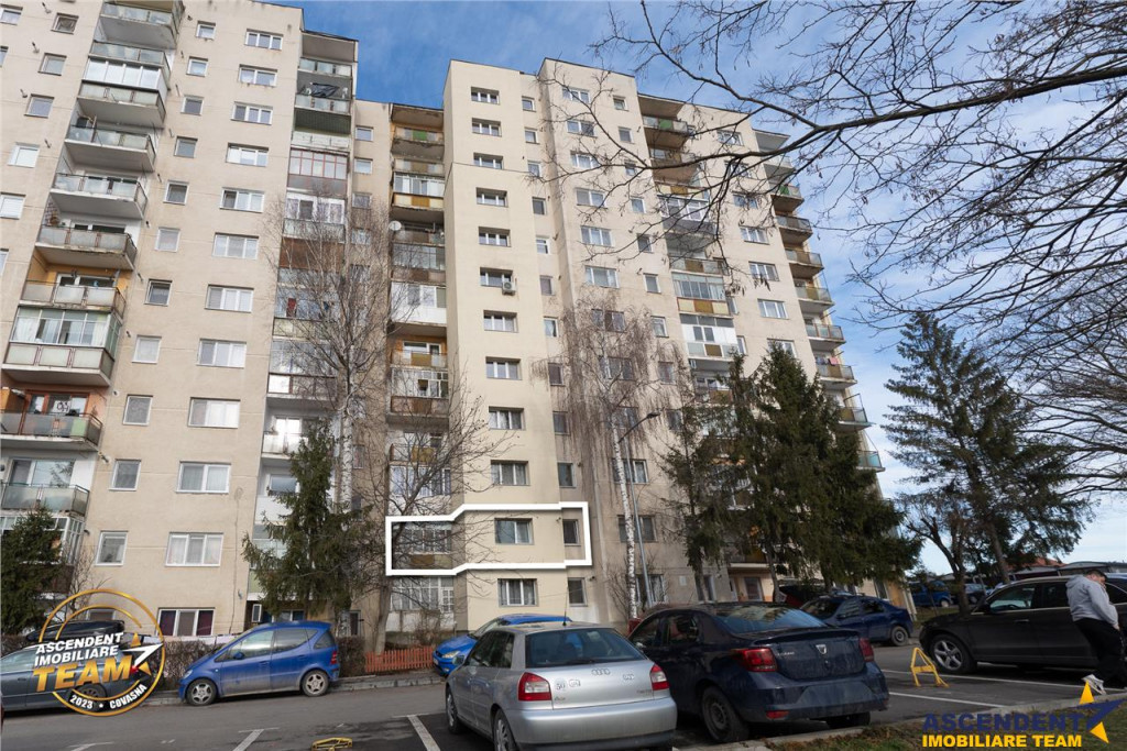 Decomandat, deschidere oportunitate personalizare, Simeria,