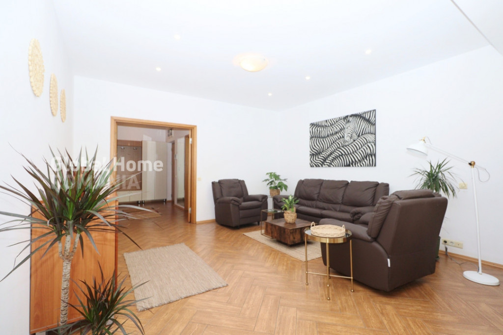 Apartament 3 camere | Sat Francez - Aron Cotrus | 101 mp | 2