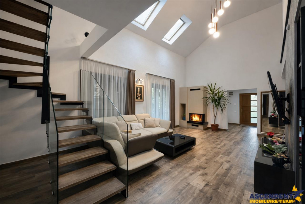 FILMTur 3D!Locuinta rafinata, arhitectura cu personalitate,a