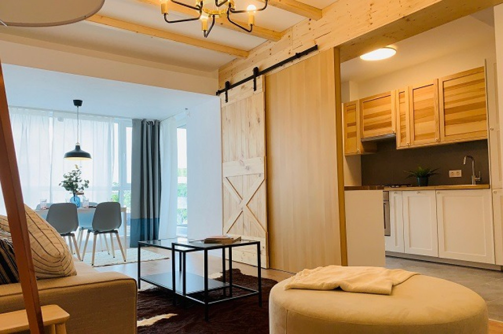 Apartament 3 camere-83 mp util-Lacul Străulești-Mall Colosseum /Sect 1