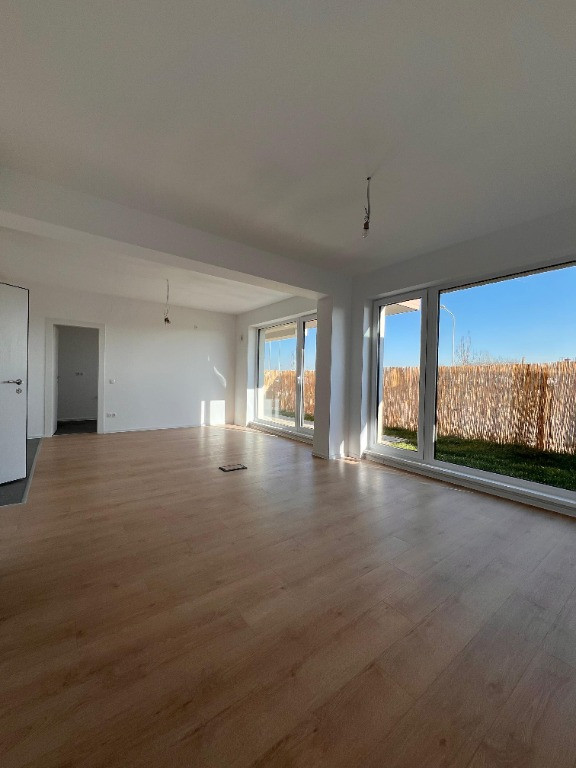 Studio + Grădină proprie, Nou-Finalizat -AtriaResort - Mall Colosseum