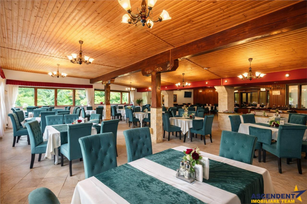 Complex turistic cu privelisti picturale,apa curativa,aer pu