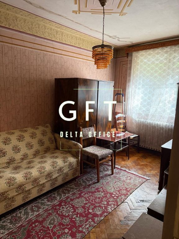 Apartament 3 camere, 63 mp, parter, zona 1 Decembrie