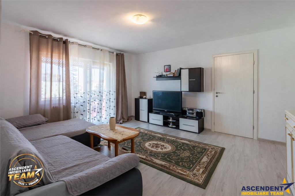 FILM! Apartament 2 camere,luminos,loc parcare,in centrul sta