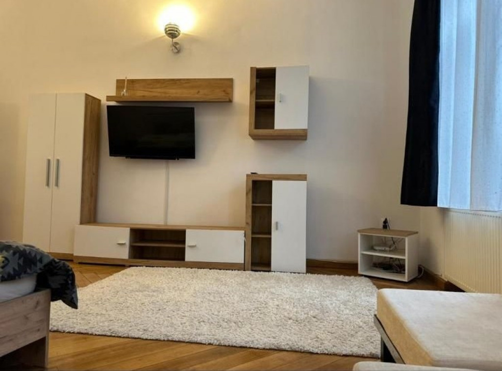 Apartament cu 2 camere, suprafata generoasa de 62 mp, mobila