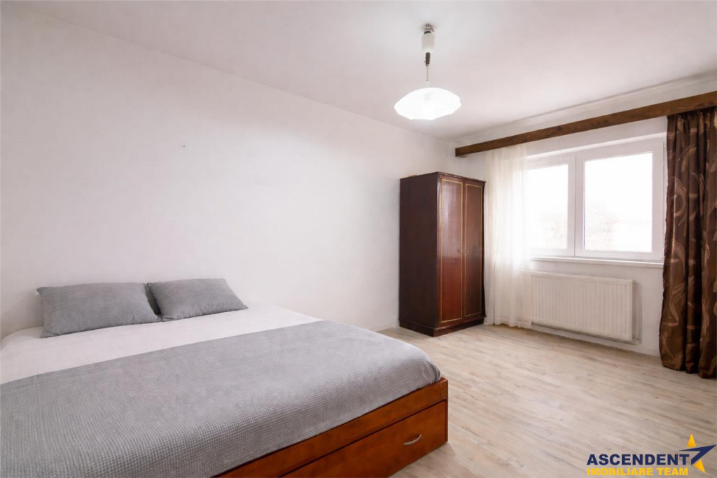 Apartament pe 63mp, decomandat, etaj 2, centrala proprie, As