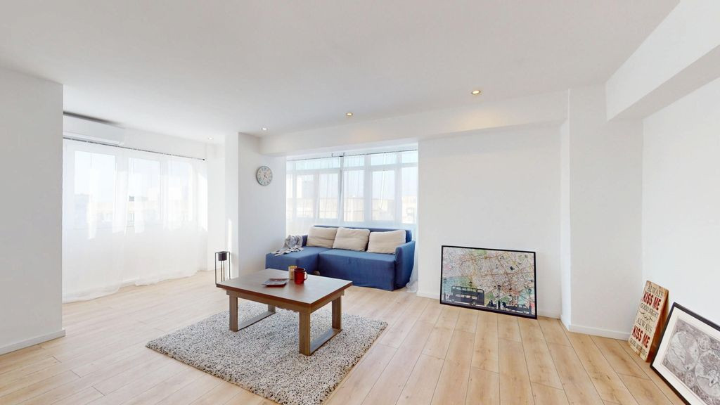 Garsoniera 41 mp renovata complet 4 min Metrou Gorjului C...