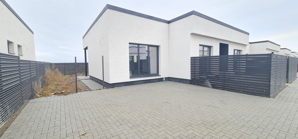 Casa 4 camere un nivel finalizata intabulata cartier Izvo...