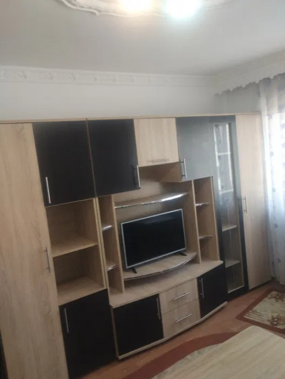 Garsoniera confort 2 - etaj 3 Zona Burdujeni -Gara