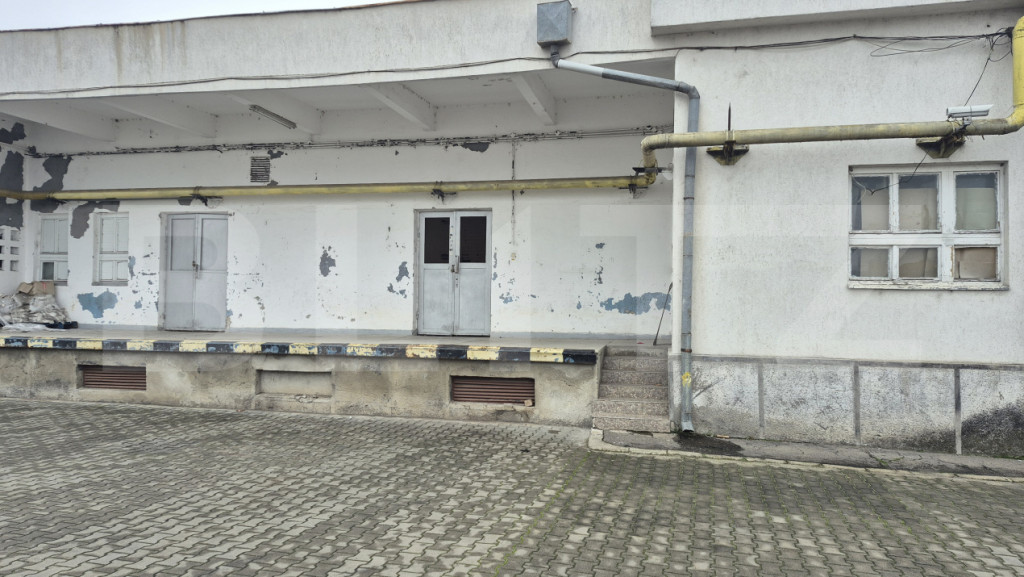 Depozit cu camera frig de inchiriat, 200 mp, zona Closca