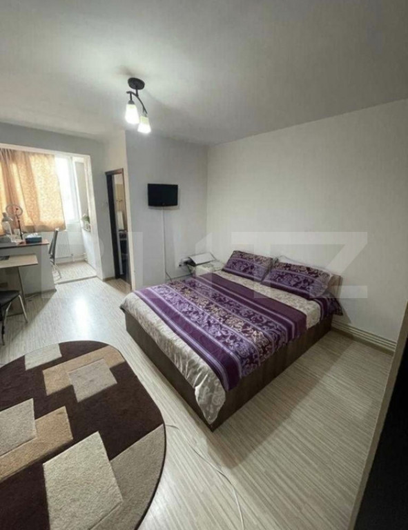 GARSONIERA de inchiriat, pe MIHAI VITEAZUL,Brasov.